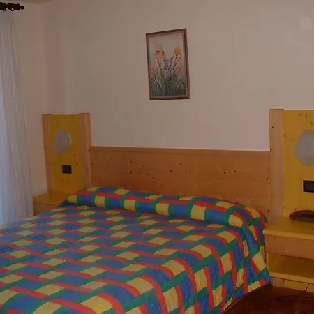 Zeni Hotel 3*