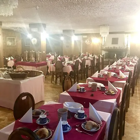 Hotel Zeni