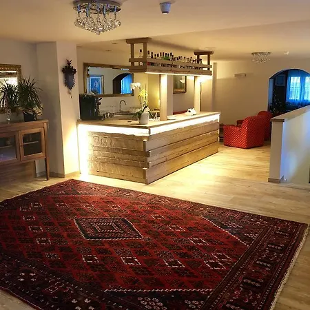 Zeni Hotel Madonna